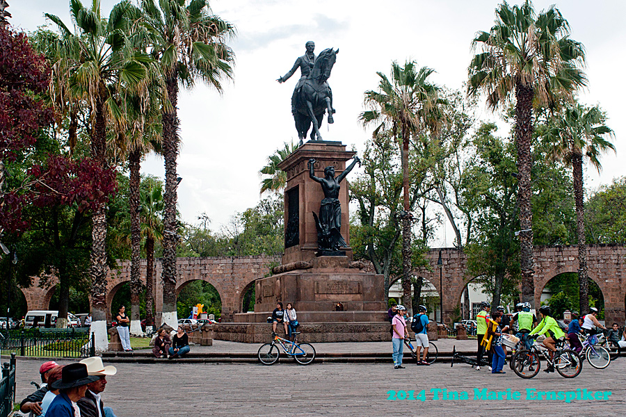 Mexico is often not known for architecture, but you will be surprised at the beauty in Downtown Morelia! Take a few moments to enjoy all culture this city has to offer.